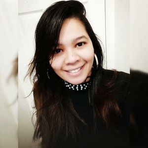 Meet your Posher, Alejandra